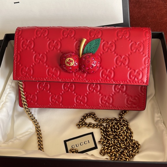 Authentic Gucci Guccissima cherries limited edition bag - Picture 12 of 13